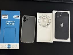 iPhone 12 mini 64 GB svart batteri 100% med nya tillbehör