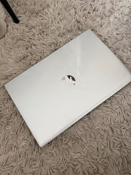 HP laptop silver