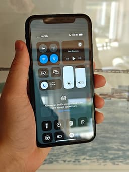 iPhone XR - 64GB - Svart
