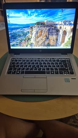 HP Elitebook 840G4 14" i fint skick.