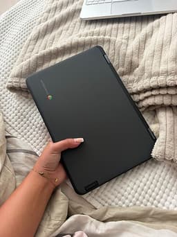 Lenovo Chromebook bärbar dator 11 tum svart