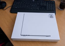 Apple MacBook Air 13" (2026, M5) 24/1 TB, silver - EJ ANVÄND