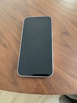 iPhone 14 128GB 6,1 Tums Skärm• Mycket fint skick • Nyligen nytt batteri • Olåst