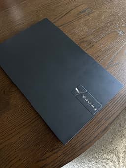 ASUS Vivobook 15 - i7 / 16GB / 512GB SSD - knappt använd
