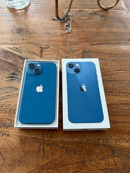 Apple iPhone 13 mini