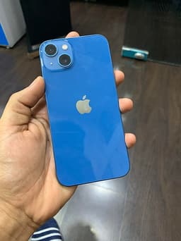 Apple iPhone 13 blå
