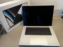 Apple MacBook Pro 16", M1 Pro 16GB, 512GB
