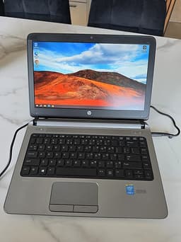 HP bärbar dator 13,3 tum silver/svart