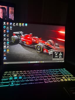 MSI Crosshair A16 HX gaminglaptop Ryzen 7 32GB 1TB RTX 5070