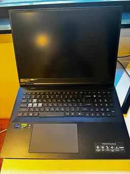 Acer Predator Helios 18 (PH18-72-93VM)