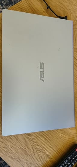 Asus bärbar dator 15 tum silver AMD Ryzen 7 16GB RAM