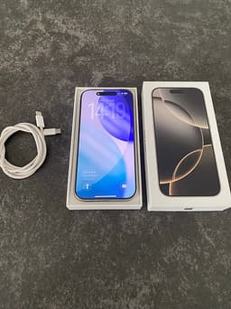 Apple iPhone 16 Pro 128 GB titan