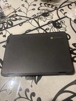 Lenovo Chromebook laptop 11 tum svart