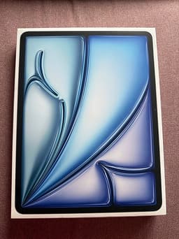 Apple iPad Air. 13 tum. Sky blue