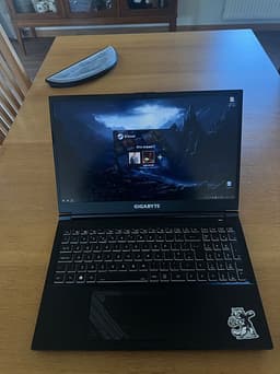 🇸🇪 Gigabyte G5 KF Gaming Laptop – RTX 4060 – 7 000 kr
