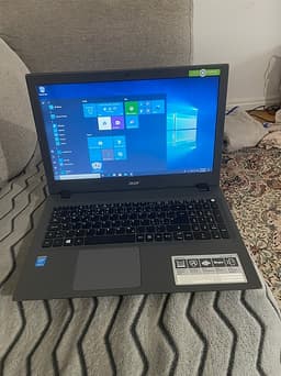 Acer Aspire E 15 Laptop Intel Core i5-4210U 4GB RAM 500GB HDD
