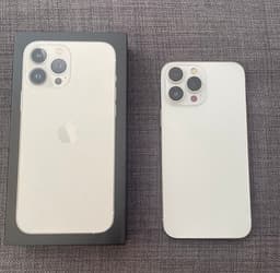 Apple iPhone 13 Pro Max mobiltelefon vit