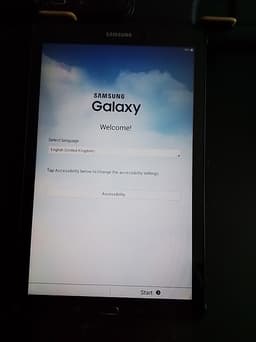 Samsung galaxy Surfplatta nästan Ny SM-T560 med Fodral och Ladare