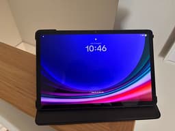 Säljer en Samsung Galaxy Tab S9 (Wi-Fi) i absolut toppskick