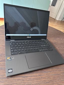 Asus Chromebook 14" bärbar dator svart