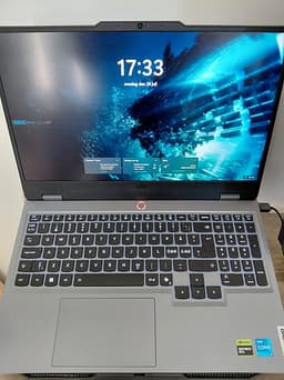 Nyskick! Lenovo LOQ 15,6" | RTX 5060 | i5-13450HX | 24GB RAM | 1TB