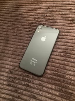 iphone xr 64gb