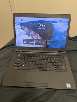 Dell laptop 14 tum svart