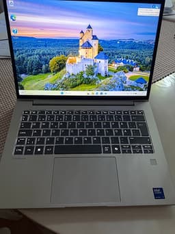 HP EliteBook 6 G1i 14 tum Notebook AI PC Intel Core Ultra 7 med Garanti Carepack