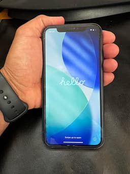 Fint skick! Apple iPhone 11 mobil 256 GB svart 85% batterihälsa