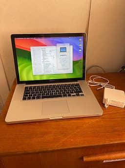 MacBook Pro 15" /i7-2.3 /16gb /250gb ssd, OS 14 Sonoma, inkl ladd+ nytt batt