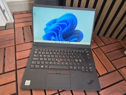 Lenovo ThinkPad X1 Carbon Gen 8 (10th Gen/1TB SSD)