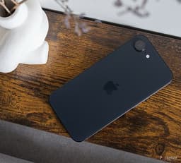 Apple iPhone 16e mobil 128 GB svart