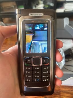 Nokia E90