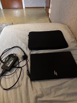 Acer Nitro V15 – RTX 4050 / 32 GB RAM / 1,5 TB SSD