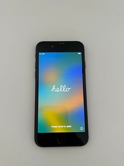 iPhone SE (2020) | 64 GB | Dual-SIM (eSIM, Nano-SIM) | svart | Nyskick