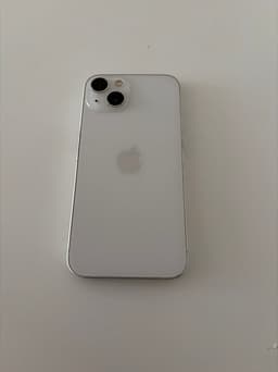 Apple iPhone 13