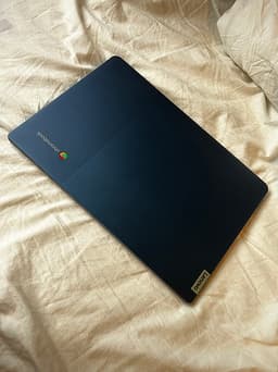 Lenovo Chromebook bärbar dator blå
