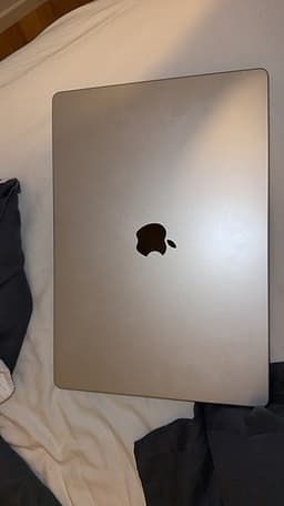 Apple MacBook Pro 16 tum laptop silver M3 Pro 18 GB RAM