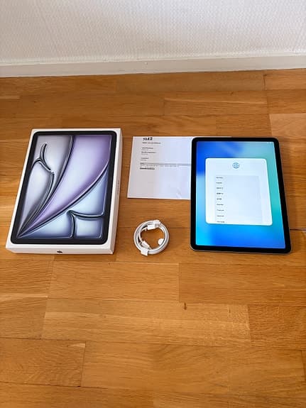 Apple iPad Air 11" M3 WiFi 2025 (7th Generation)