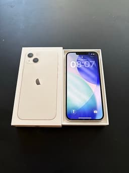 Apple iPhone 13 128 GB vit - Bra skick