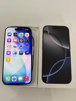 Apple iPhone 16 Pro 128 GB svart