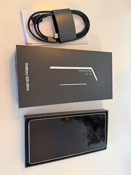 Samsung Galaxy S25 Ultra mobil 256 GB svart