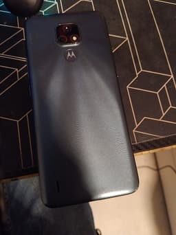 sprucken Motorola e7
