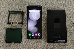 Samsung Galaxy Flip 5 512GB  i fint skick
