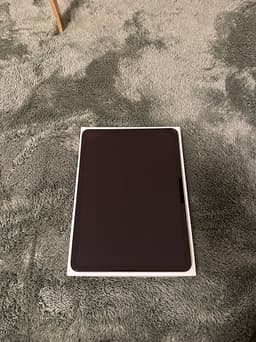 iPad Air 11" M4 (128GB Wi-Fi) Rymdgrå – 3 veckor gammal (Kvitto/Garanti)
