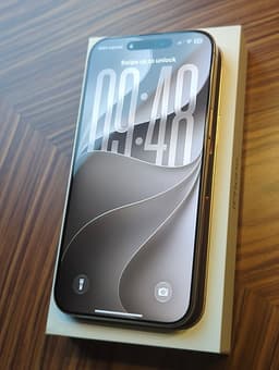 iPhone 16 Pro Max Desert Titanium 256GB