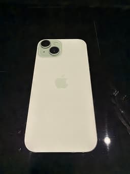 Apple iPhone 15 128 GB Grön