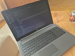 HP 255 G7 - Ryzen 5, 8GB RAM, 256GB SSD - Välj Windows eller Linux
