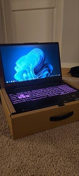 Asus TUF Gaming F15 laptop 15,6" svart