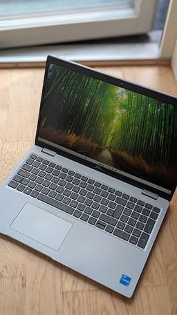 Dell Latitude 5530 i5-1235U 16GB RAM 256GB 15,6" Skärm